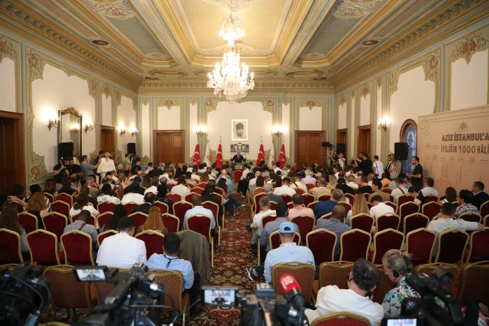VALİ GÜL TÜRK VE YABANCI BASIN MENSUPLARINI AĞIRLADI