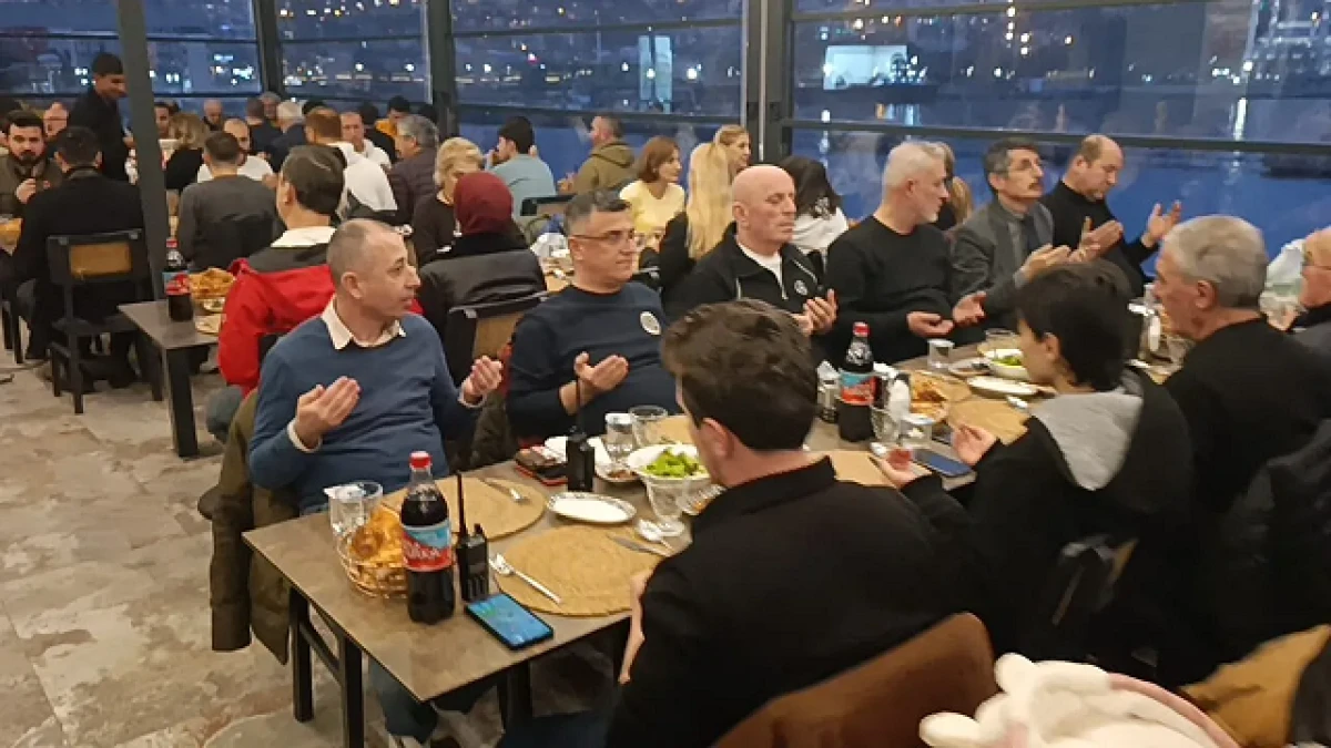 GAZETECİLER ZGC&rsquo;NİN İFTARINDA BİR ARAYA GELDİ