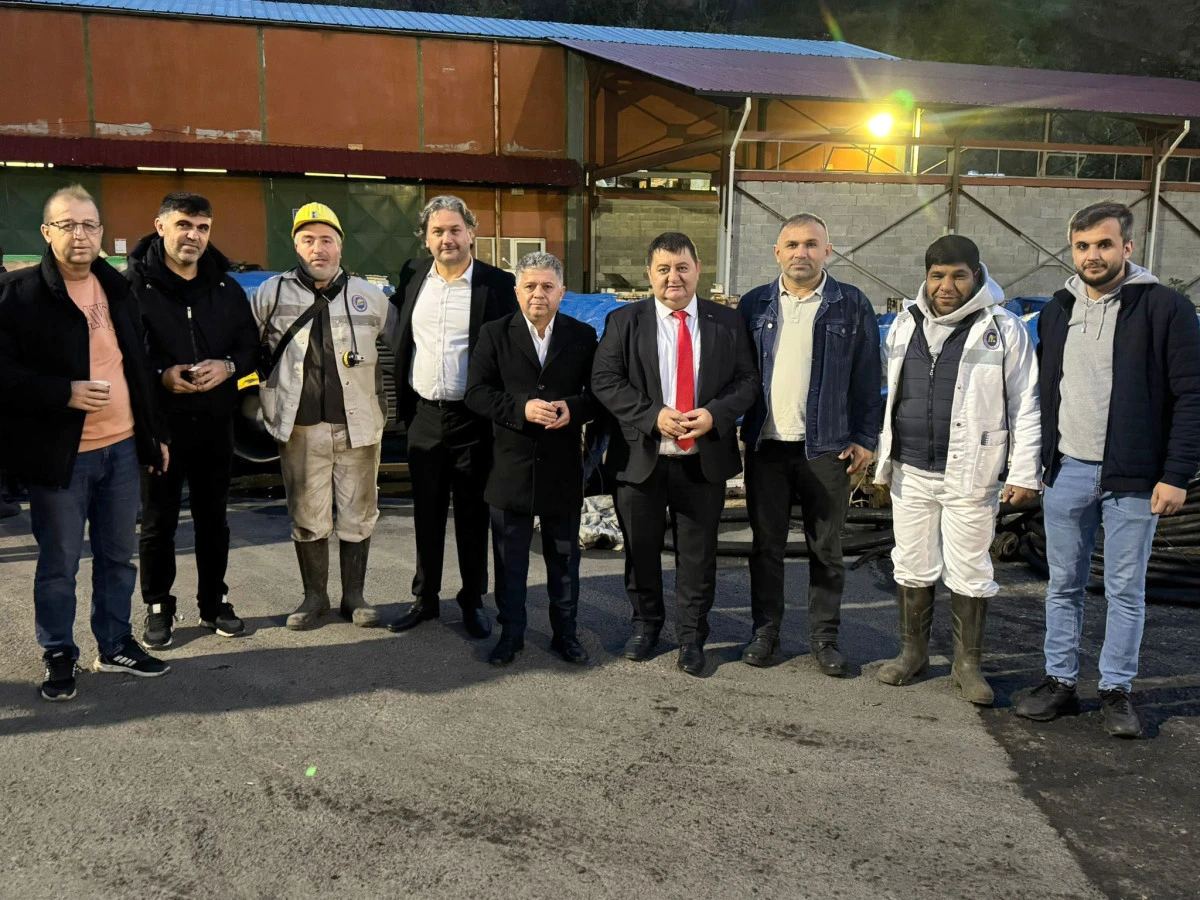 GENEL MADEN İŞÇİLERİ SENDİKASI ÜYELERİYLE BİR ARAYA GELDİ