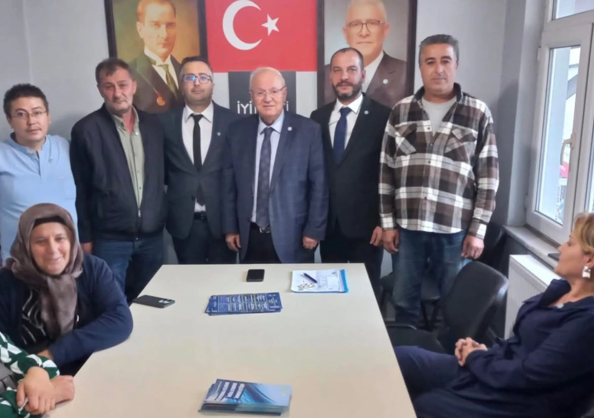 KOZLU'DA İYİ PARTİ'YE TOPLU KATILIM