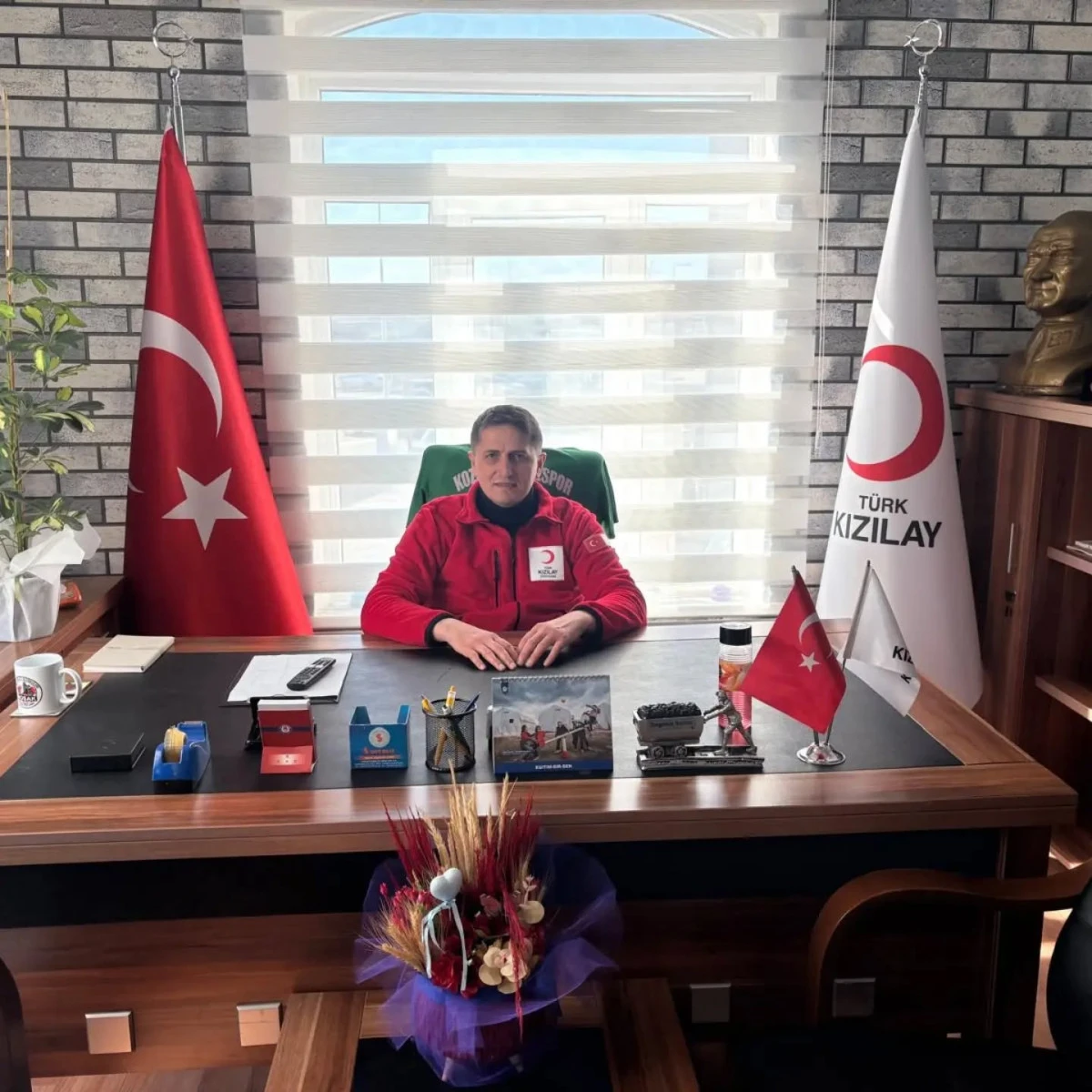 &Ouml;ZG&Uuml;R KURU BAŞKAN ERTUĞRUL DOĞAN&rsquo;A TEŞEKK&Uuml;R ETTİ