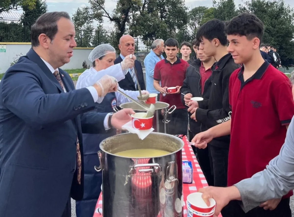 ZONGULDAK&rsquo;TA GELENEKSEL "CUMHURİYET &Ccedil;ORBASI" ETKİNLİĞİ D&Uuml;ZENLENDİ