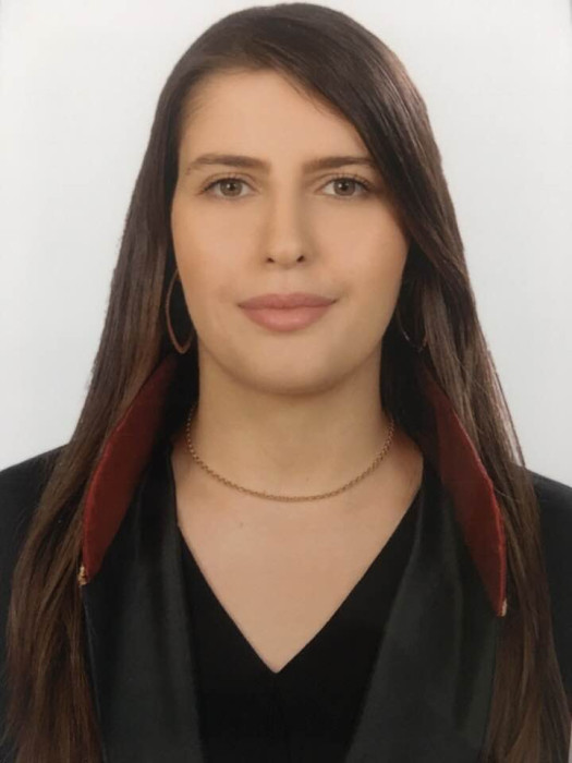 Av. SELAY KARDEŞ (Hukuk Köşesi)